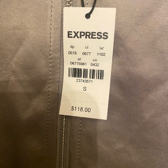 Express Grey satin jacket size Small NWT - Picture 4 of 4